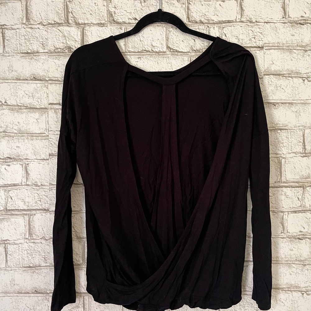 Jolie Open Back Top🖤